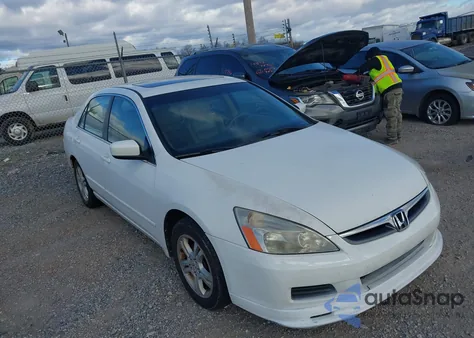 2006 Honda Accord 2.4 Ex from USA, damaged, VIN 1HGCM55856A053391
